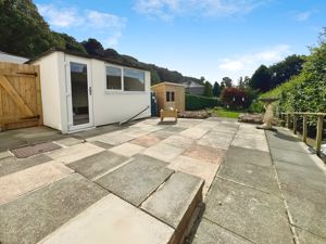 Photo 16- click for photo gallery